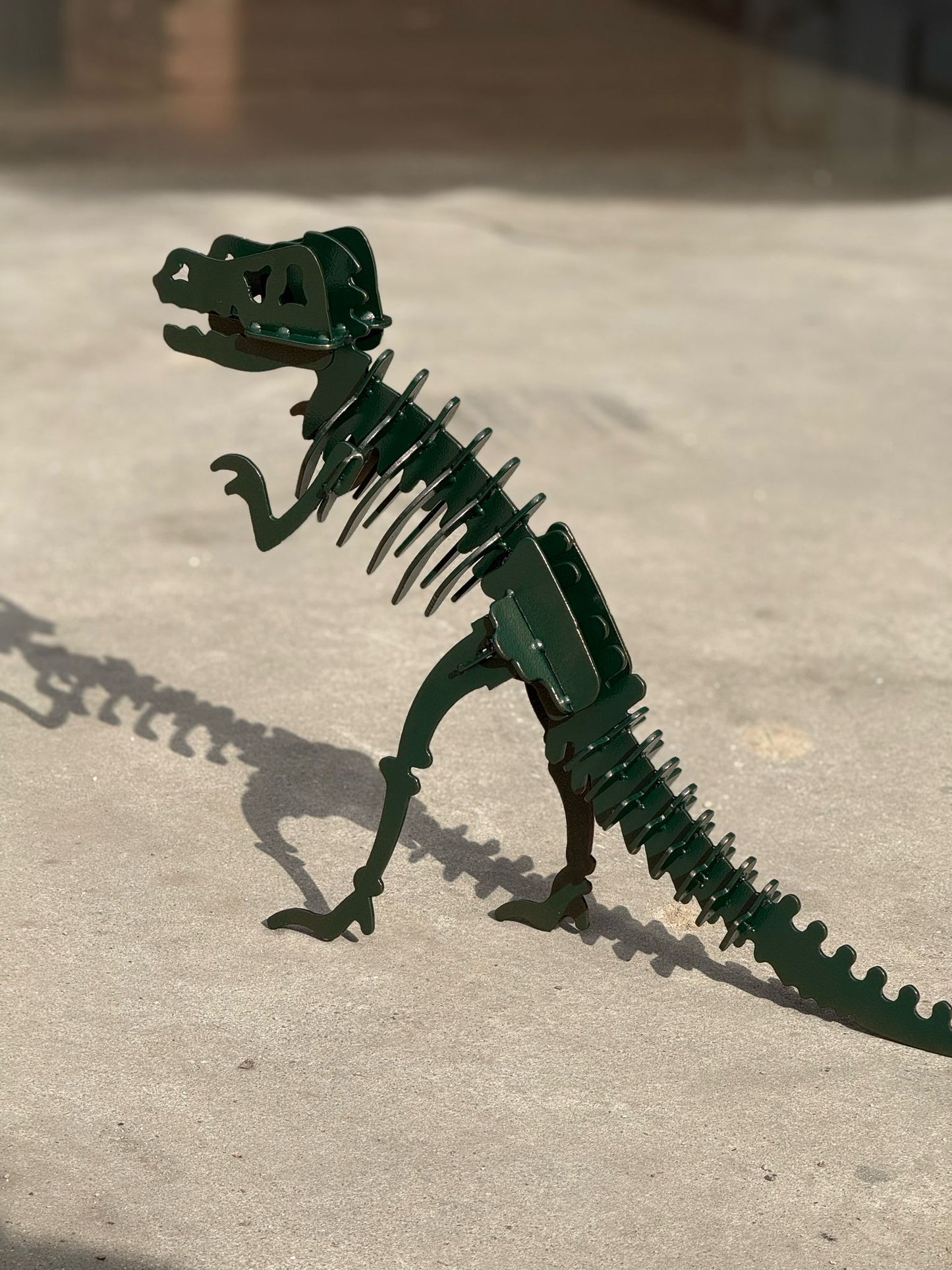 🦖 Dinozaur Handmade – Artă Metalică Unică 🦖